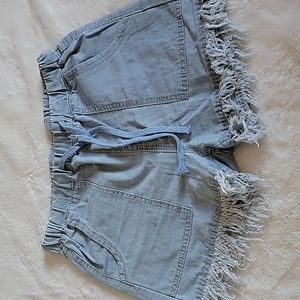 Drawstring Waist Shorts with Fringe Hem